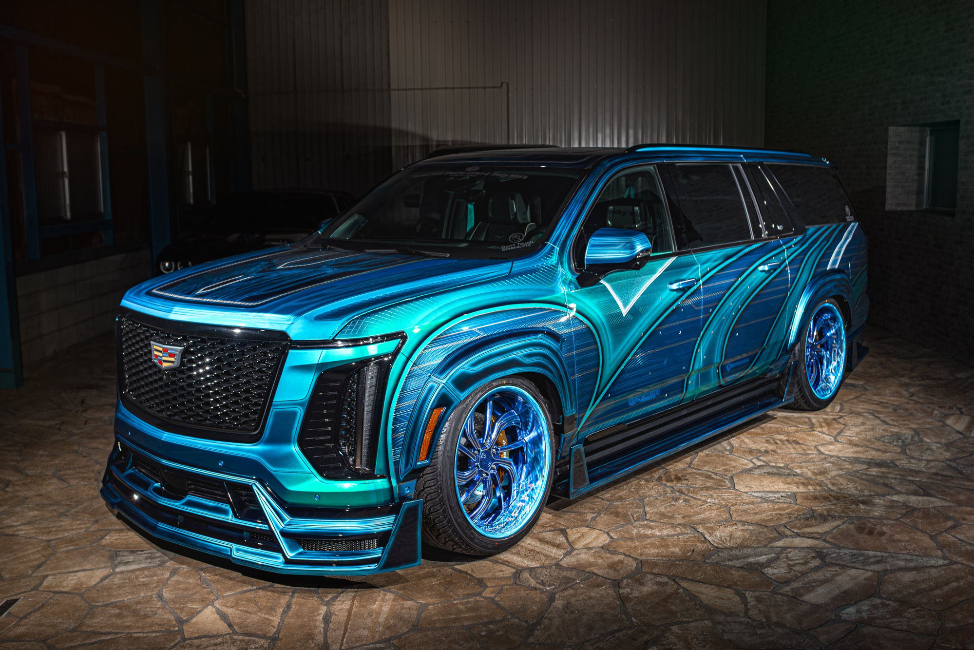 キャデラック エスカレード Cadillac Escalade FANG ARMOR フルキット カスタムエアロ